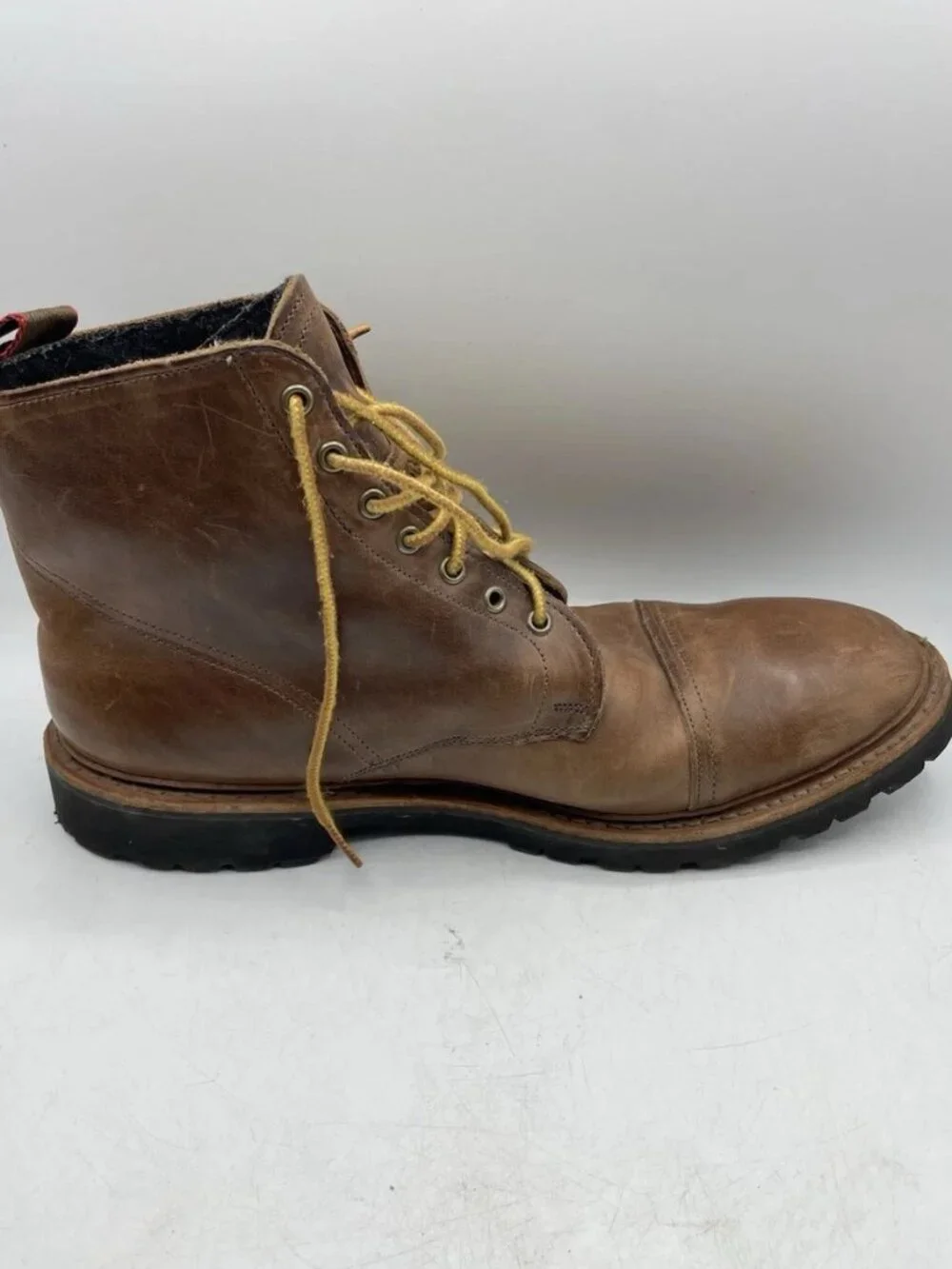 Allen Edmonds Mens Vancouver Wool Cap Toe Boot 11.5 D Natural Chromexcel 5927